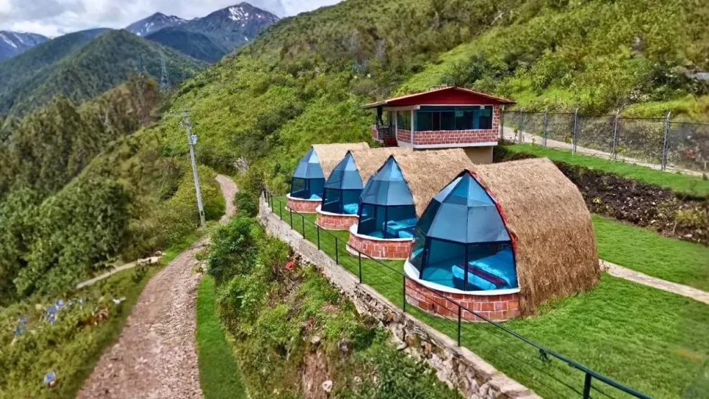 Sky dome camp or hotel in Colpapampa on the Salkantay Trekking