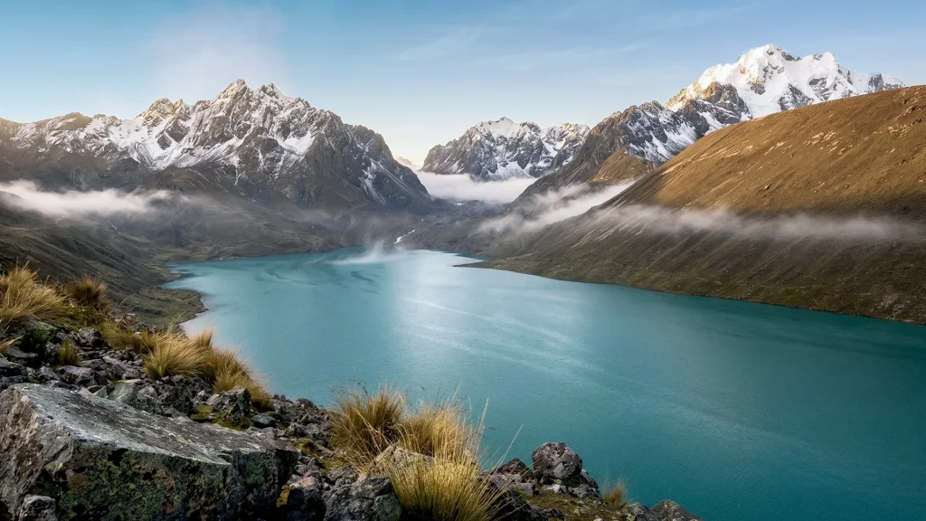 Singrenacocha Lake: The Ultimate Travel Guide
