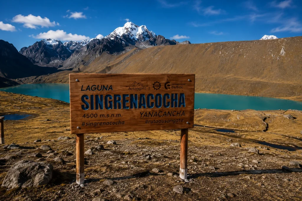 Singrenacocha Lake: The Ultimate Travel Guide